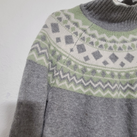 Tahari fair isle sweater - Picture 2 of 8